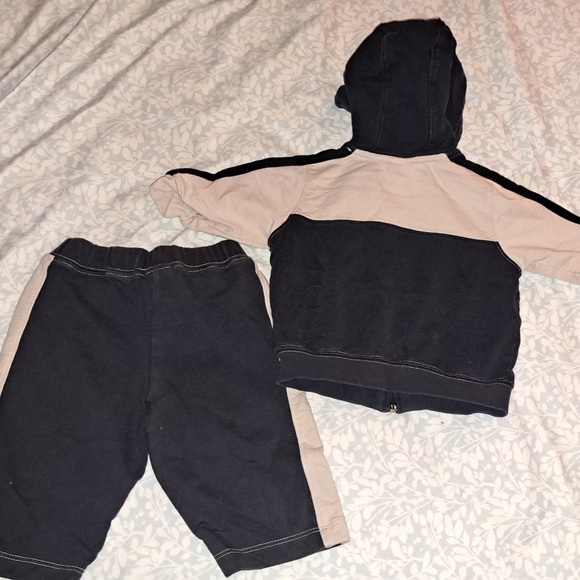 Sold - Picture 5 of 11